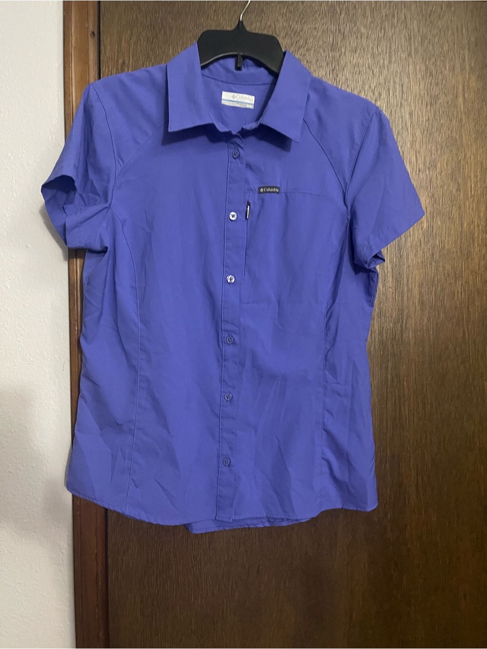 Columbia Short-Sleeve Button-Down Shirt in Purple